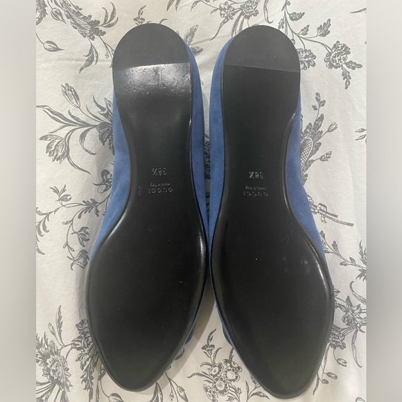 Gucci Suede Vintage Flats BNIB - Picture 2 of 5